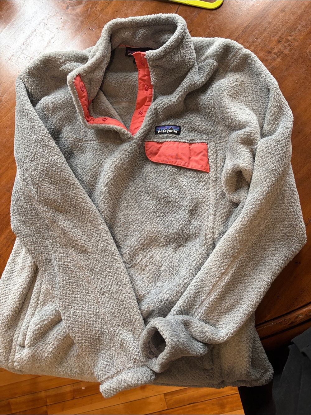 Patagonia Light Gray Fleece Pullover with Coral Trim